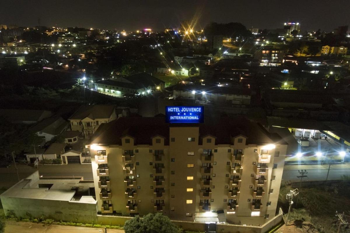 Hotel Jouvence International Yaoundé Dış mekan fotoğraf